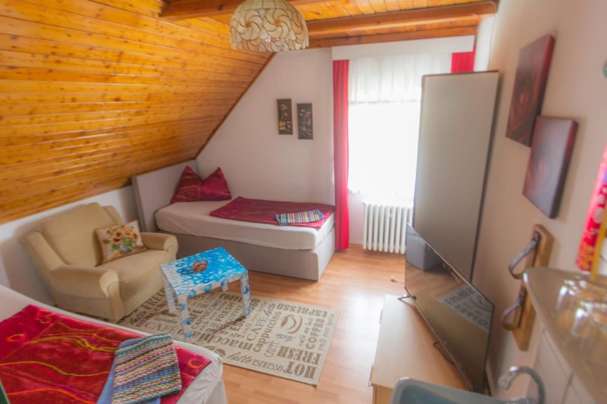 Pension Zum Taucher Gosen Exterior foto
